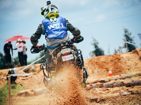 執行公司 執行公司